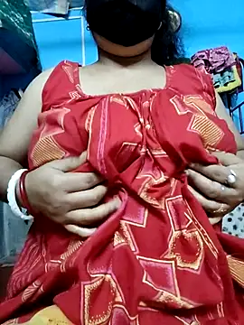 BERRY 00 online show from October 5, 6:13 pm