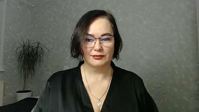 Nora Star online show from September 10, 8:42 pm