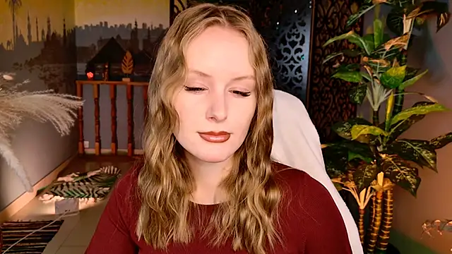 VivienLeeigh online show from February 9, 5:32 am