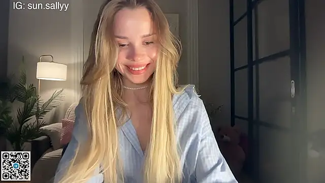 sunsally online show from March 7, 10:28 pm