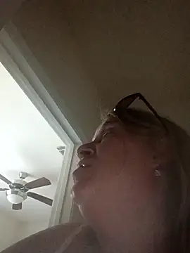 Playmate86 online show from March 22, 4:24 pm