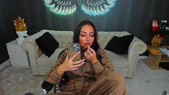 anemarieejolie online show from December 16, 5:19 pm