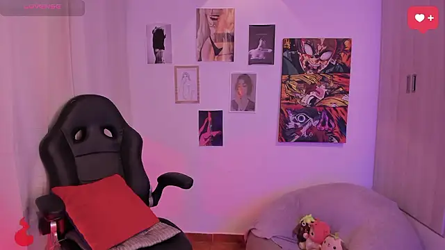 haanna thompsoon online show from February 17, 3:39 am