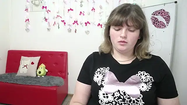 StaceyLex online show from March 31, 5:51 am