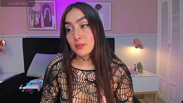 elodie walker online show from October 3, 1:27 pm