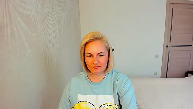 Alicee Gracee online show from April 13, 10:16 am