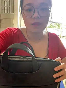 Bella0815 online show from October 18, 7:00 am