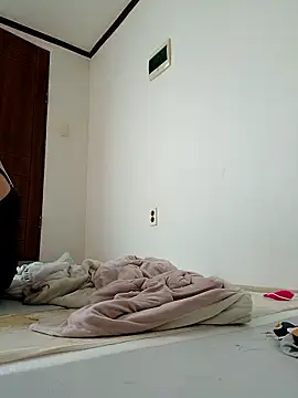 hello098712 online show from October 24, 9:27 am