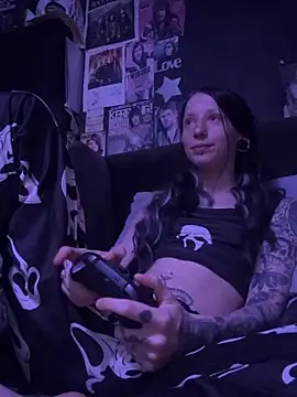 MissMidnightUK online show from June 20, 12:03 am