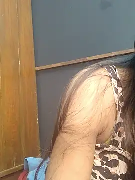 Oleevia online show from January 10, 9:25 am