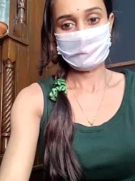 Oleevia online show from February 12, 11:12 am