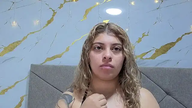 Merida Blossom  online show from September 25, 3:49 am