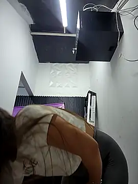 rapunzel069 online show from November 26, 10:22 pm