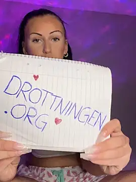 SweNatasha online show from March 5, 6:37 pm