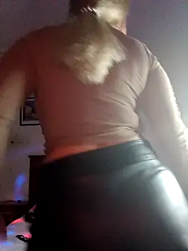 DesireSatler online show from August 9, 4:18 am