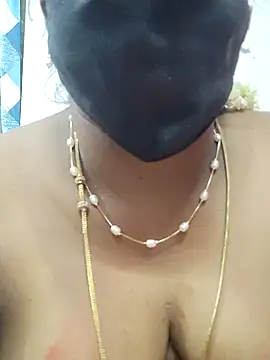 sana14 online show from March 28, 5:23 pm