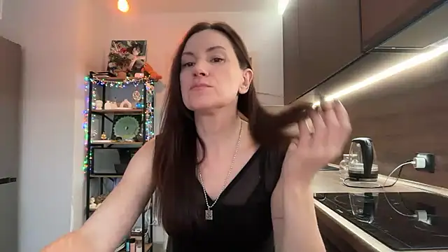 jainesummer online show from December 22, 8:17 am