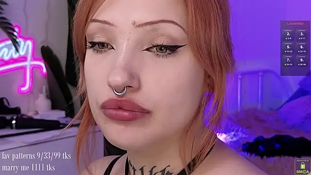 violetviolator online show from October 11, 6:29 am