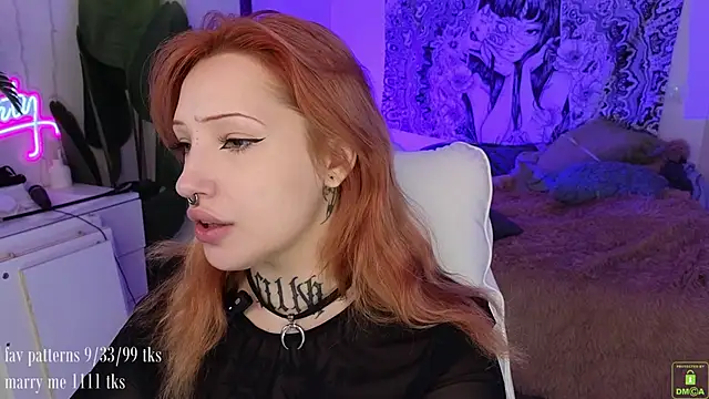 violetviolator online show from October 10, 4:28 am