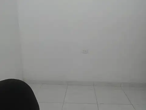 estefania224 online show from April 14, 11:49 pm