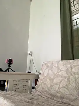 choclatepeaach online show from February 9, 3:03 pm