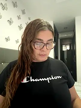 AntonellaAlondra4 online show from November 2, 9:40 pm