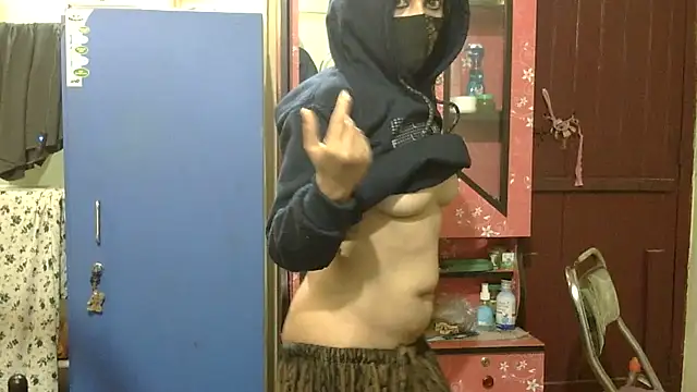 Pramila Manish online show from December 1, 1:53 am