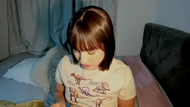 Mia blaiir online show from July 11, 11:27 pm
