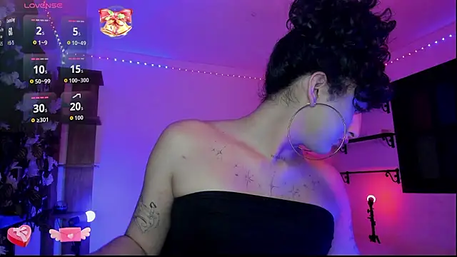 Heka Prudence online show from March 8, 3:21 am