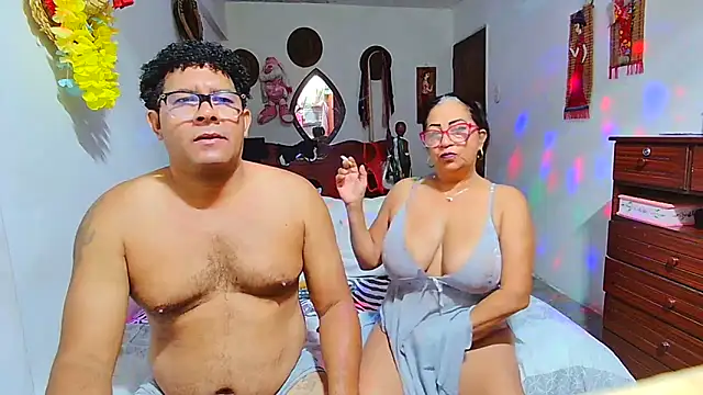 rosi pamela online show from March 29, 2:27 pm