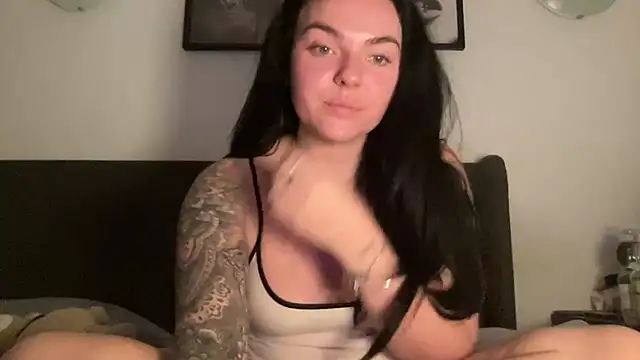 yorkshiregal online show from February 2, 7:02 pm