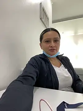 Keittly  online show from November 27, 6:22 pm