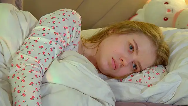 SelinSwarovski online show from March 13, 3:19 am