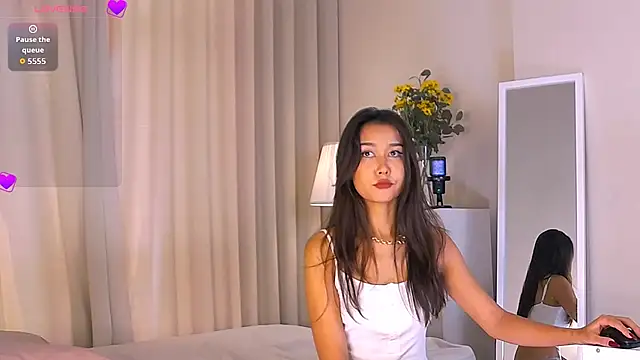 Melissa Mone online show from October 5, 3:11 am