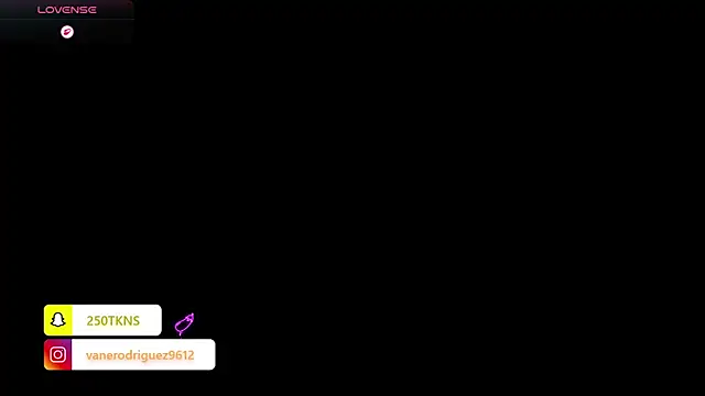 sexyebonyvip1 online show from April 7, 9:39 pm