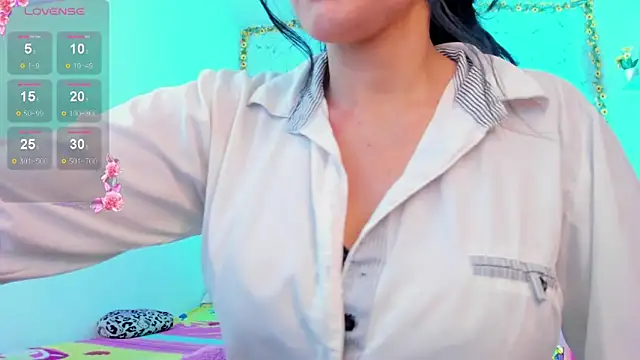 elissa iris online show from October 18, 12:14 am