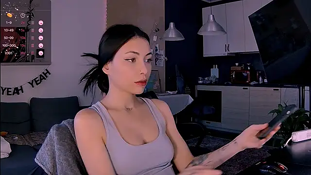 KatiKate online show from February 28, 2:05 pm