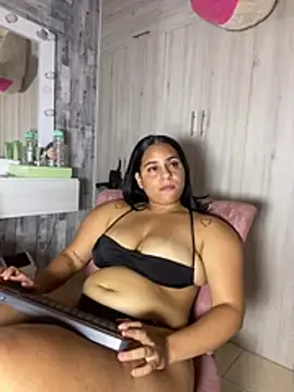 Violetrousse online show from June 11, 12:54 am