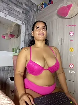 Violetrousse online show from June 12, 8:06 pm