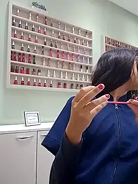 isabella048 online show from September 26, 7:44 pm