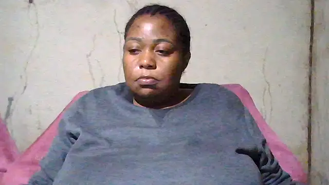 bustyboobs6 online show from September 18, 5:33 pm