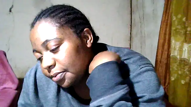 bustyboobs6 online show from September 21, 7:56 pm