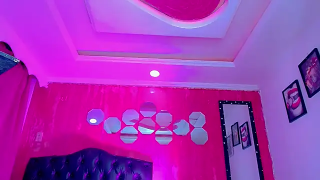 TiffanyMackensyy online show from February 16, 2:55 am