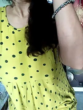 Sneha gril online show from October 9, 3:43 am