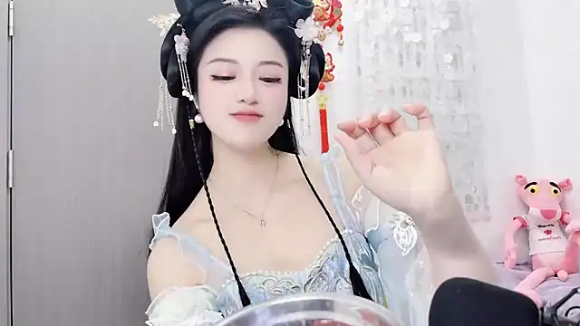 starsqimei online show from March 4, 7:26 am