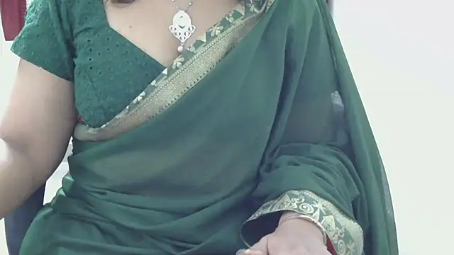 indian anu mallu online show from October 4, 5:02 am