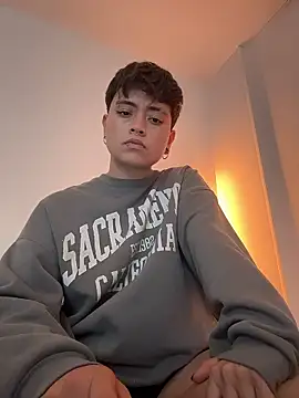 Chriss gomez2 online show from January 7, 5:22 am