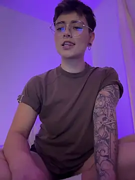 Chriss gomez2 online show from November 17, 9:10 am