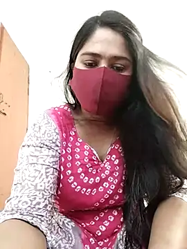 Magical Girl- online show from April 12, 4:15 am