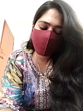 Magical Girl- online show from March 5, 7:59 am